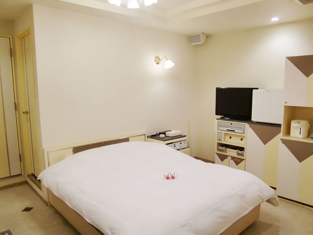Hotel Ponto Киото Экстерьер фото